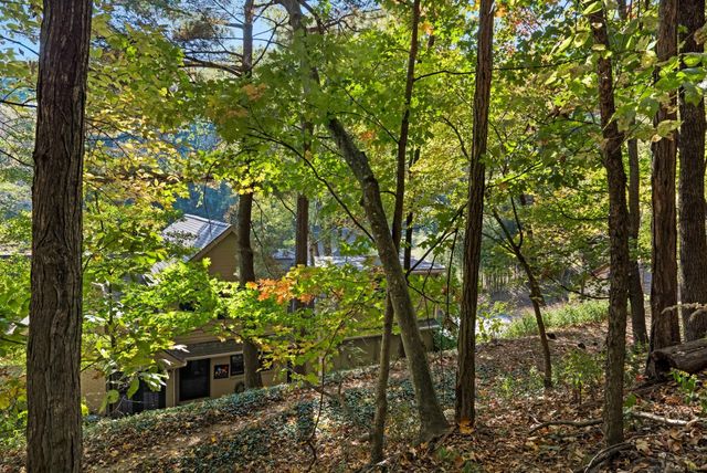 433 Grayson Dr, Nashville, TN 37205