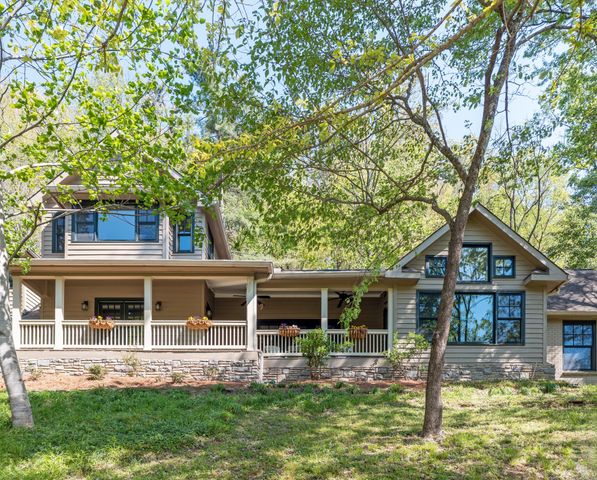 433 Grayson Dr, Nashville, TN 37205