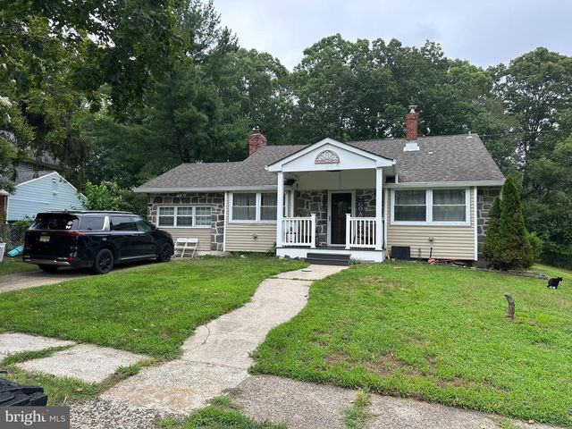 2411 N CUTHBERT DR, Lindenwold, NJ 08021