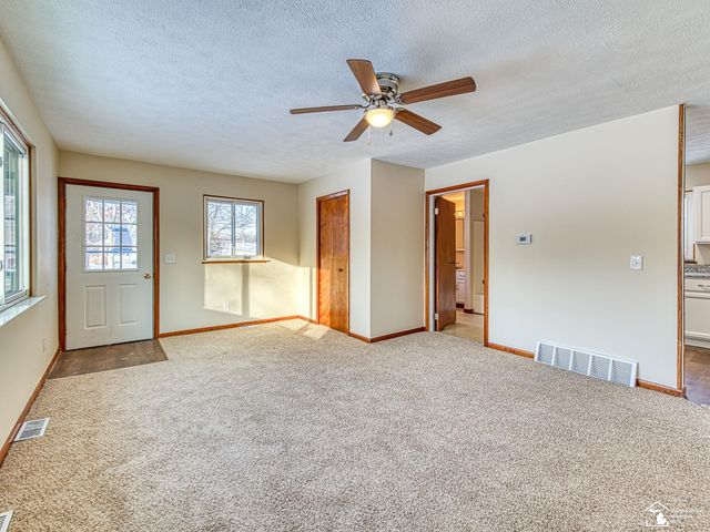 403 Maple Road, Leoni Twp, MI 49254