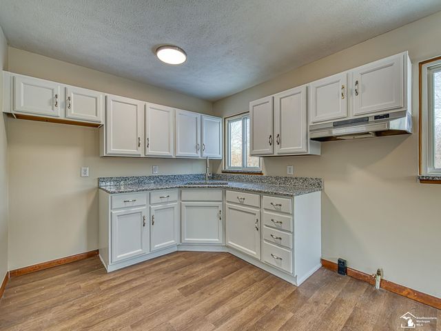 403 Maple Road, Leoni Twp, MI 49254