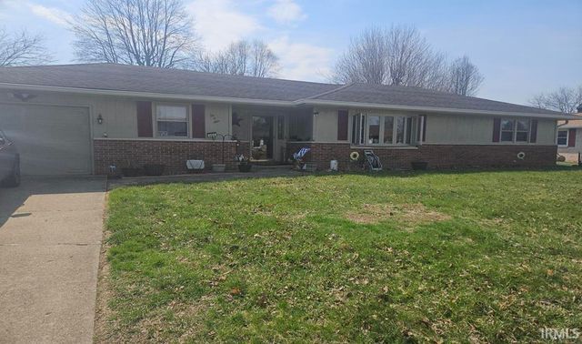 609 Maple Drive, Frankfort, IN 46041