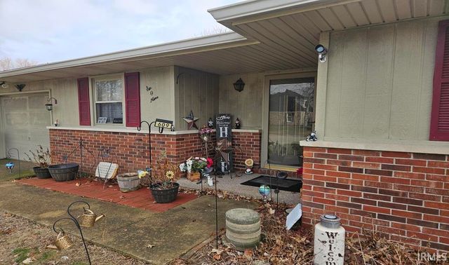 609 Maple Drive, Frankfort, IN 46041