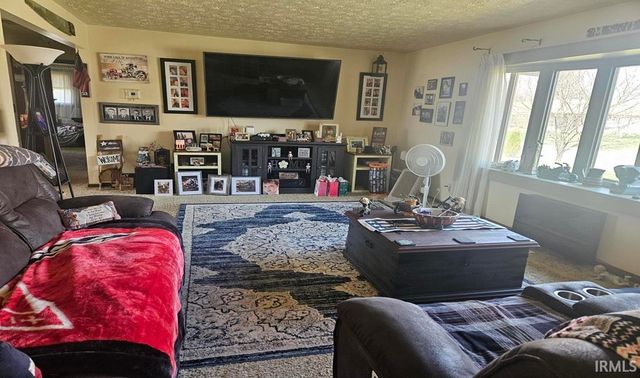 609 Maple Drive, Frankfort, IN 46041