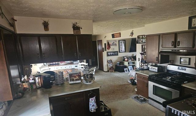 609 Maple Drive, Frankfort, IN 46041