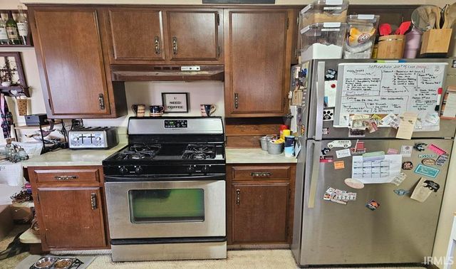 609 Maple Drive, Frankfort, IN 46041