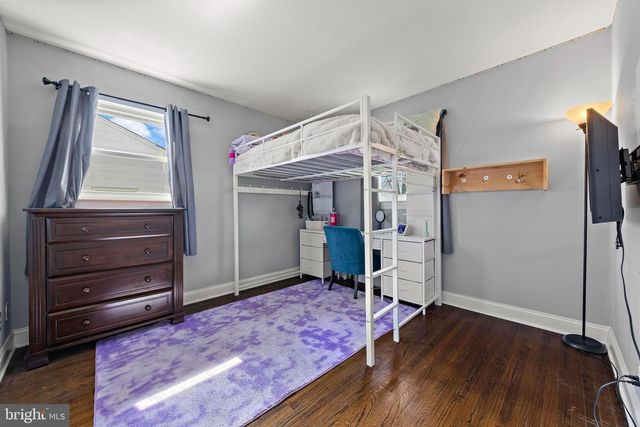 32 EWINGVILLE RD, Ewing, NJ 08638