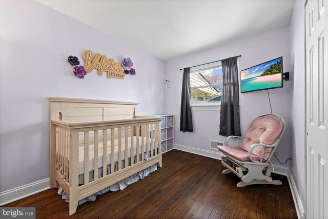 32 EWINGVILLE RD, Ewing, NJ 08638