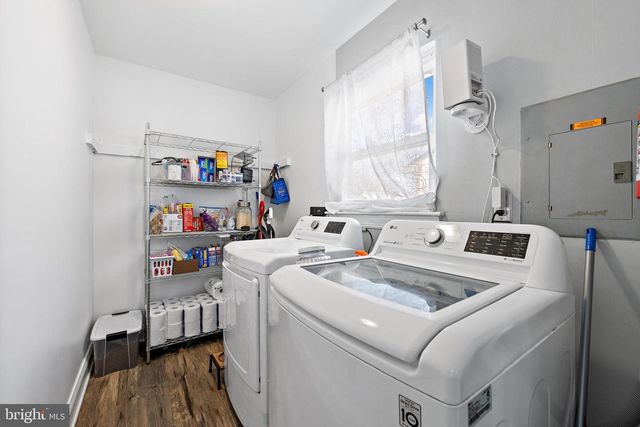 32 EWINGVILLE RD, Ewing, NJ 08638