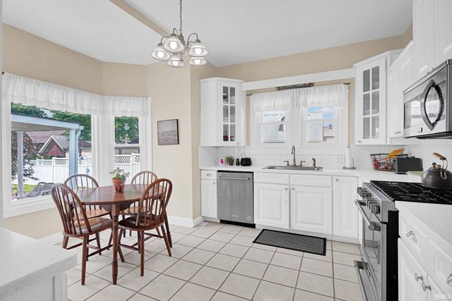 2107 Park Avenue, Bedford, IN 47421