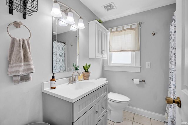 2107 Park Avenue, Bedford, IN 47421