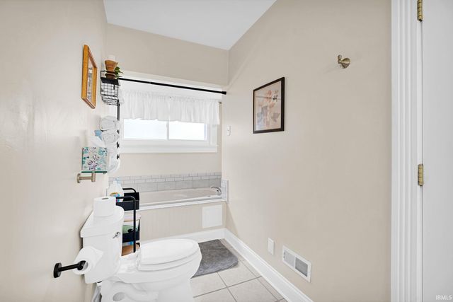2107 Park Avenue, Bedford, IN 47421