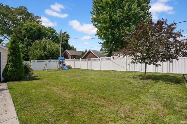 2107 Park Avenue, Bedford, IN 47421