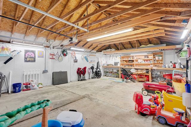 2107 Park Avenue, Bedford, IN 47421