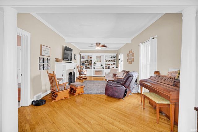 2107 Park Avenue, Bedford, IN 47421