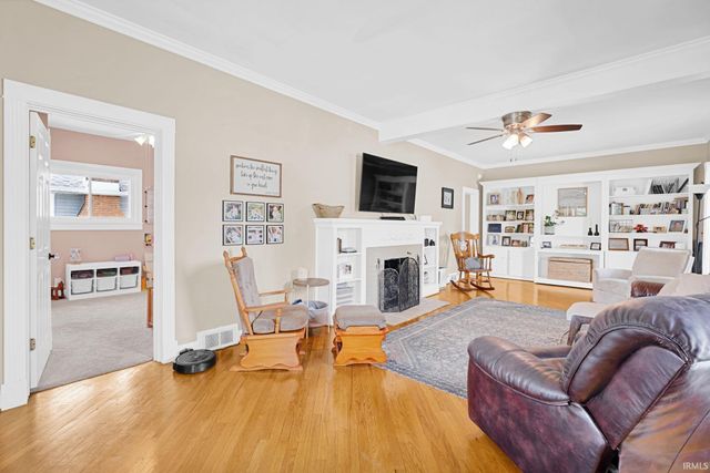 2107 Park Avenue, Bedford, IN 47421