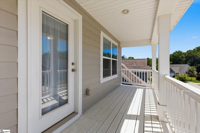 216 Nearmeadows Way, Simpsonville, SC 29681