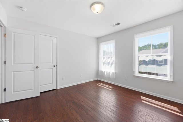 216 Nearmeadows Way, Simpsonville, SC 29681