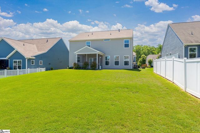 216 Nearmeadows Way, Simpsonville, SC 29681