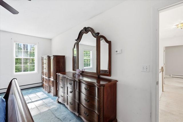 8 Rebecca Rd, Freetown, MA 02702