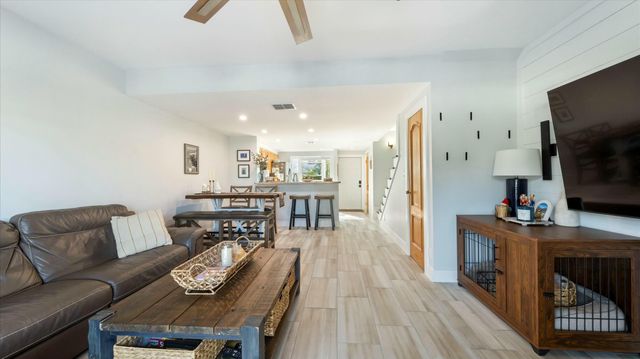 2555 NE 15th Street, Pompano Beach, FL 33062
