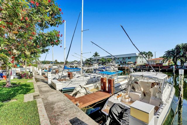 2555 NE 15th Street, Pompano Beach, FL 33062