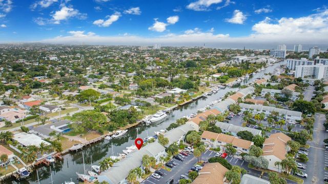 2555 NE 15th Street, Pompano Beach, FL 33062