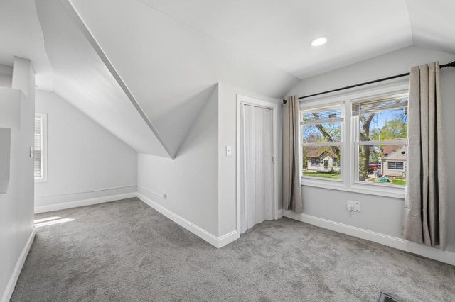 5132 N 57th STREET, Milwaukee, WI 53218