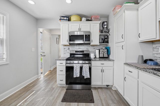 5132 N 57th STREET, Milwaukee, WI 53218