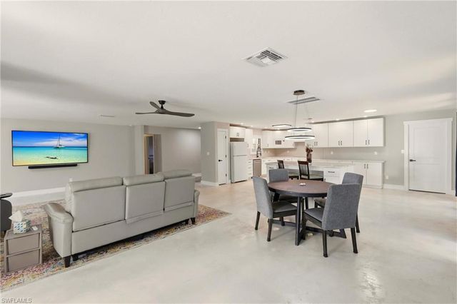 74 Aqua LN, North Fort Myers, FL 33903