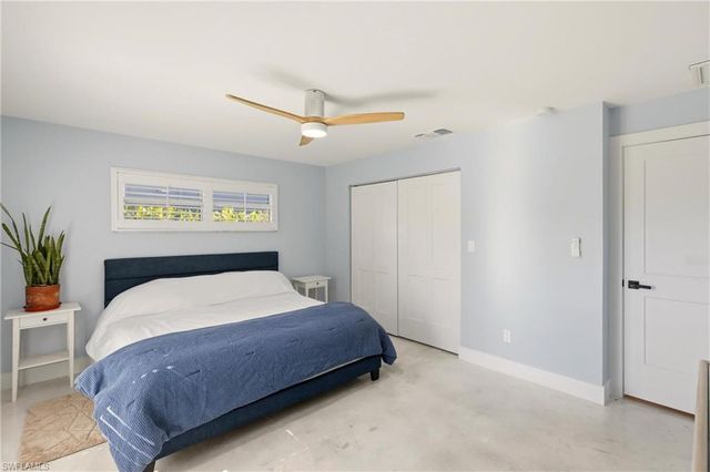 74 Aqua LN, North Fort Myers, FL 33903