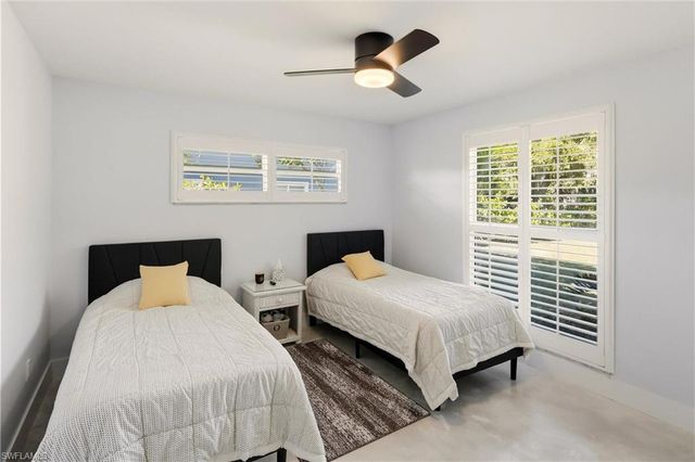 74 Aqua LN, North Fort Myers, FL 33903