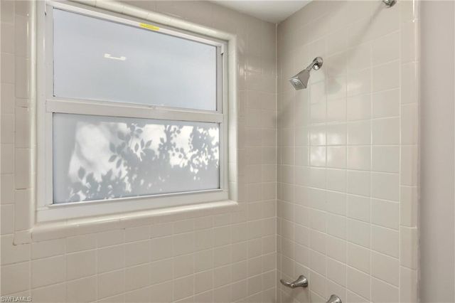 74 Aqua LN, North Fort Myers, FL 33903