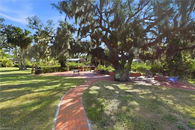 74 Aqua LN, North Fort Myers, FL 33903