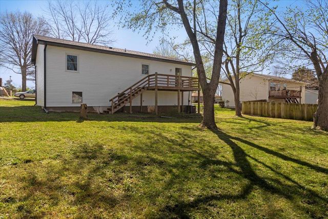 1945 Debra Drive, West Plains, MO 65775