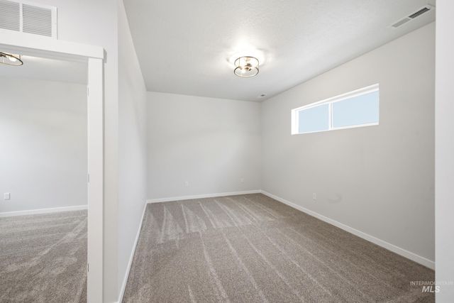 6925 S Harvest Cove Ave, Boise, ID 83709