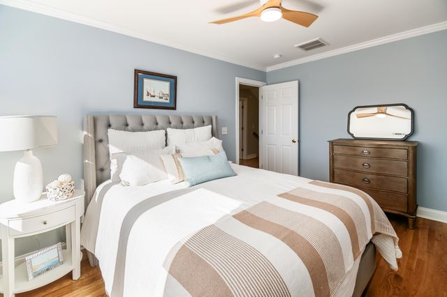 156 Tradd Street E, Charleston, SC 29401