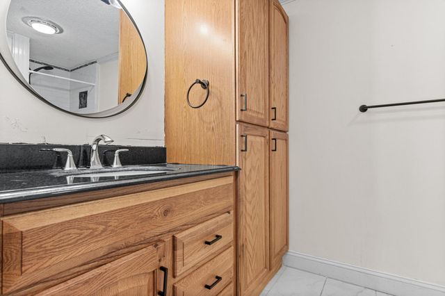 8481 142nd Street Court, Apple Valley, MN 55124