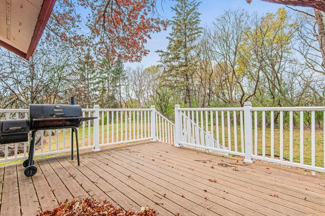 8481 142nd Street Court, Apple Valley, MN 55124