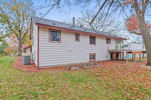 8481 142nd Street Court, Apple Valley, MN 55124