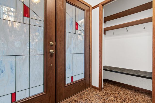 8481 142nd Street Court, Apple Valley, MN 55124