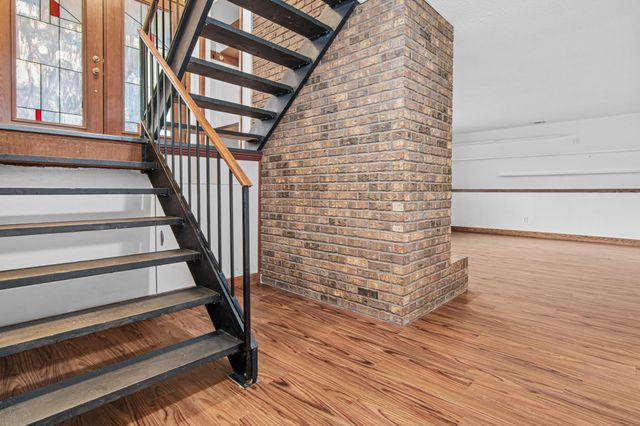 8481 142nd Street Court, Apple Valley, MN 55124