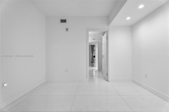 1010 Brickell Ave 1405, Miami, FL 33131
