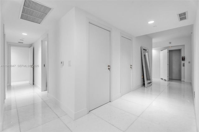 1010 Brickell Ave 1405, Miami, FL 33131