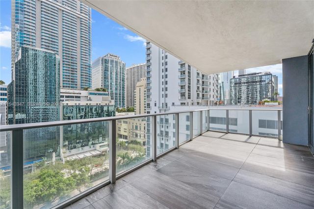 1010 Brickell Ave 1405, Miami, FL 33131