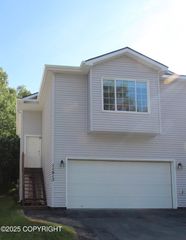11613 Birch Knoll Loop, Anchorage, AK 99515