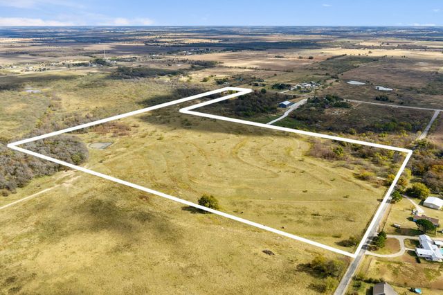 10127 FM 1385, Pilot Point, TX 76258