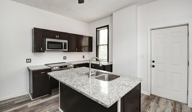 683-685 S Champion Avenue, Columbus, OH 43205