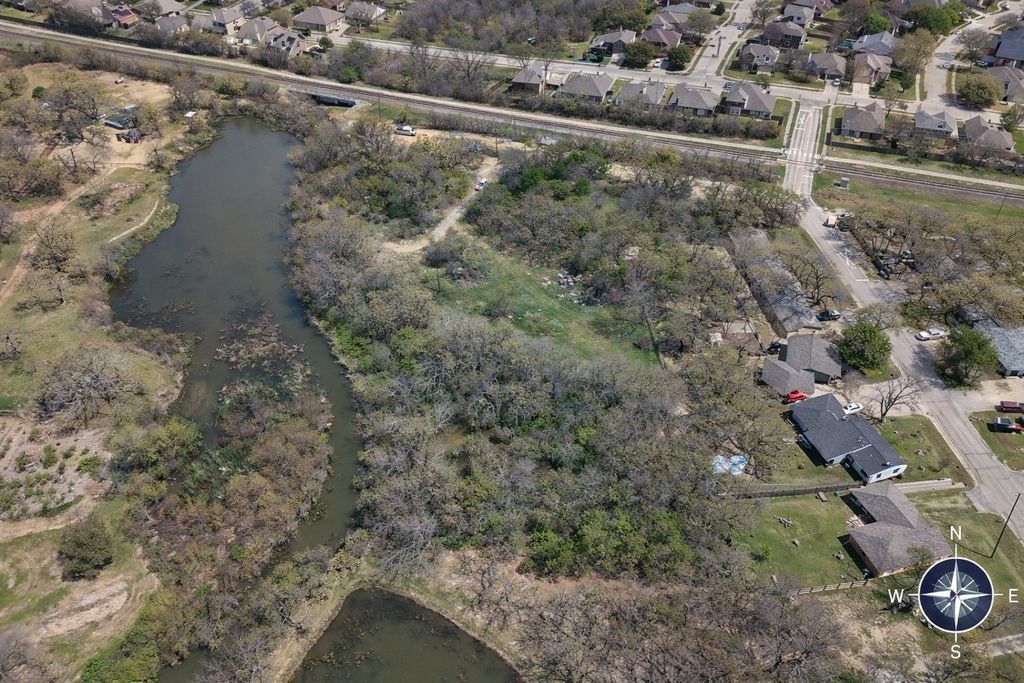TBD Burl St., Corinth, TX 76208 — photo 3