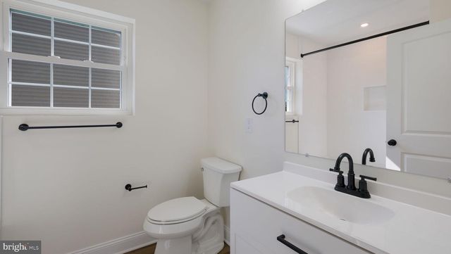 108 PATTERSON RD, Aston, PA 19014